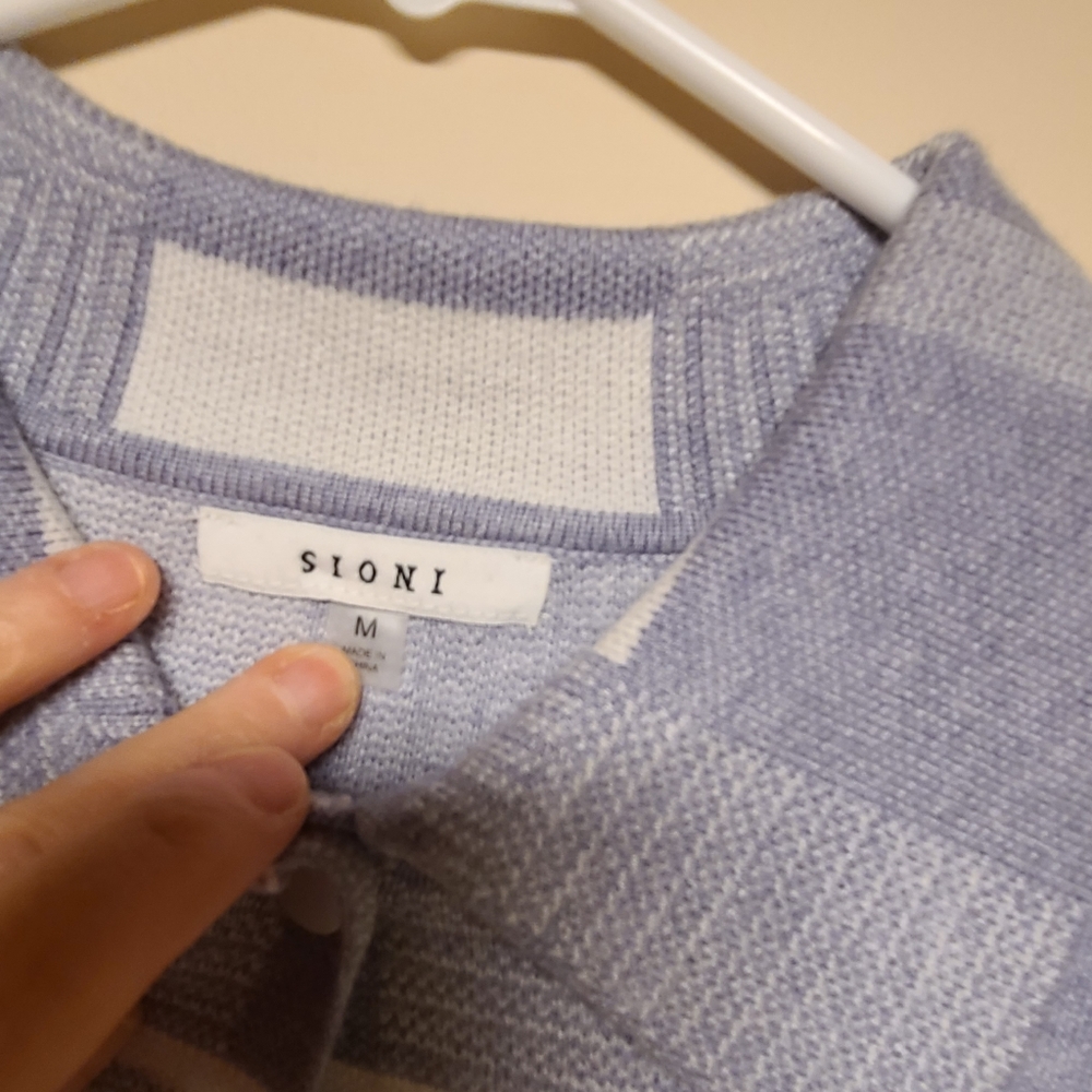 Womens Patterned Sweater - Picture 2 of 2